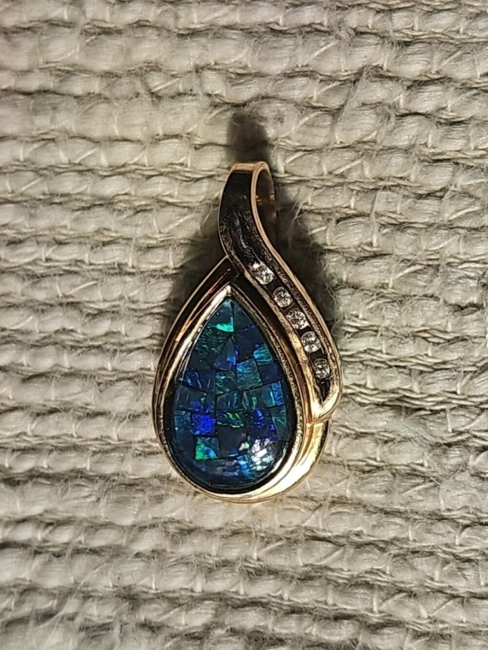 Vintage Gold Teardrop Blue Opal Inlay Pendant with Diamonds
